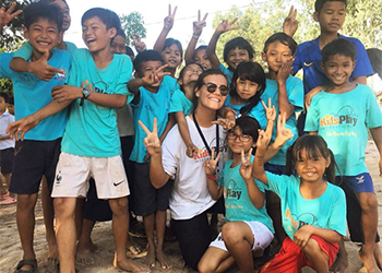 Peachtree Ridge grad Katey Lippitt uses sports to empower youth with Kids Play International in Cambodia