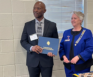 Berkmar High School history teacher honored by Philadelphia Winn Chapter, DAR